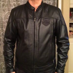 Genuine men’s Harley Davidson jacket size large